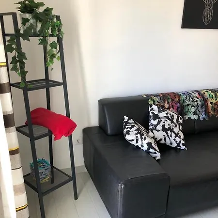 Pe N'areia Gamboa T1 شقة بينيش