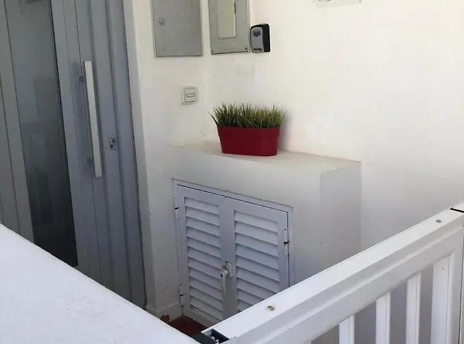 Pe N'areia Gamboa T1 *